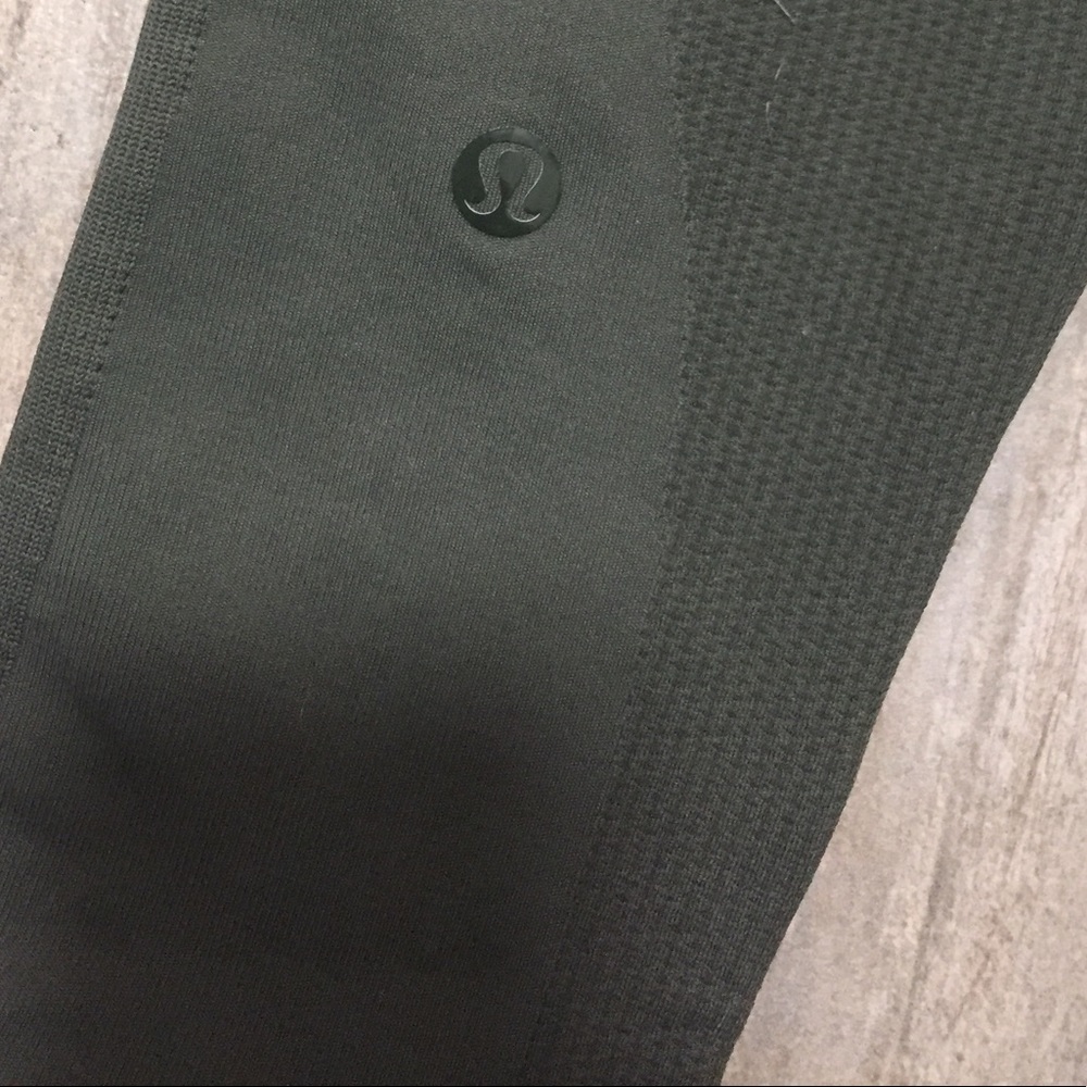 Lululemon Zone In Crop - Picture 6 of 7